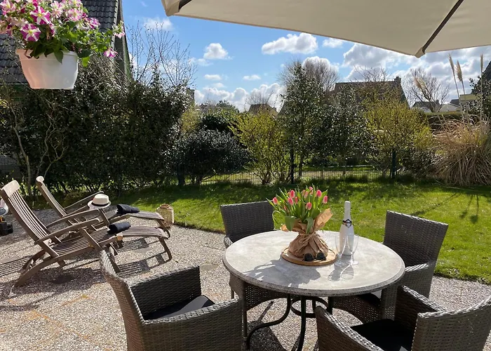 Holiday home Zeester 063